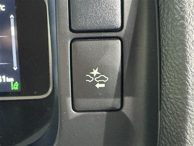 ハイエースバン ロングＤＸ　衝突被害軽減システム　メモリーナビ　フルセグ　バックカメラ　ＥＴＣ　ドラレコ　ＣＤ　ミュージックプレイヤー接続可　ＤＶＤ再生　ＬＥＤヘッドランプ　乗車定員６人　キーレス（17枚目）