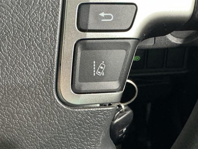 ハイエースバン ロングＤＸ　衝突被害軽減システム　メモリーナビ　フルセグ　バックカメラ　ＥＴＣ　ドラレコ　ＣＤ　ミュージックプレイヤー接続可　ＤＶＤ再生　ＬＥＤヘッドランプ　乗車定員６人　キーレス（18枚目）