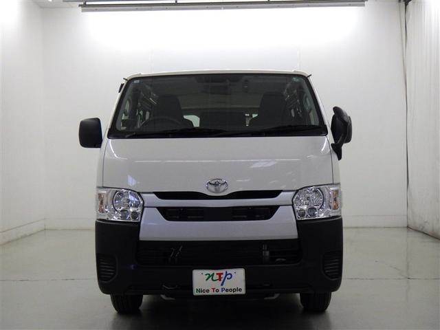 ハイエースバン ロングＤＸ　衝突被害軽減システム　メモリーナビ　フルセグ　バックカメラ　ＥＴＣ　ドラレコ　ＣＤ　ミュージックプレイヤー接続可　ＤＶＤ再生　ＬＥＤヘッドランプ　乗車定員６人　キーレス（3枚目）