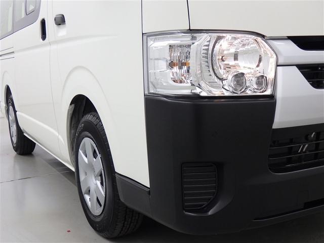 ハイエースバン ロングＤＸ　衝突被害軽減システム　メモリーナビ　フルセグ　バックカメラ　ＥＴＣ　ドラレコ　ＣＤ　ミュージックプレイヤー接続可　ＤＶＤ再生　ＬＥＤヘッドランプ　乗車定員６人　キーレス（7枚目）