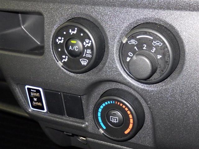 ハイエースバン ロングＤＸ　衝突被害軽減システム　メモリーナビ　フルセグ　バックカメラ　ＥＴＣ　ドラレコ　ＣＤ　ミュージックプレイヤー接続可　ＤＶＤ再生　ＬＥＤヘッドランプ　乗車定員６人　キーレス（13枚目）