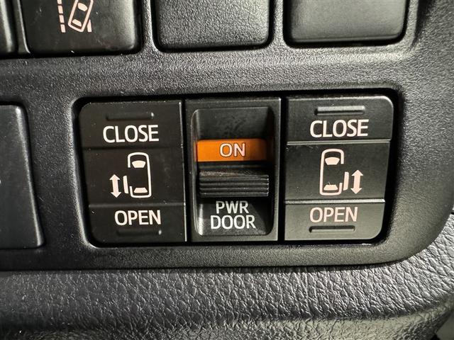 エスクァイア ハイブリッドＧｉプレミアムパッケジブラックテーラード　衝突被害軽減システム　メモリーナビ　フルセグ　バックカメラ　ＥＴＣ　ドラレコ　ＣＤ　ミュージックプレイヤー接続可　ＤＶＤ再生　オートクルーズコントロール　ＬＥＤヘッドランプ　両側電動スライド　キーレス（15枚目）