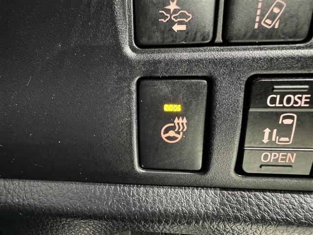 エスクァイア ハイブリッドＧｉプレミアムパッケジブラックテーラード　衝突被害軽減システム　メモリーナビ　フルセグ　バックカメラ　ＥＴＣ　ドラレコ　ＣＤ　ミュージックプレイヤー接続可　ＤＶＤ再生　オートクルーズコントロール　ＬＥＤヘッドランプ　両側電動スライド　キーレス（18枚目）