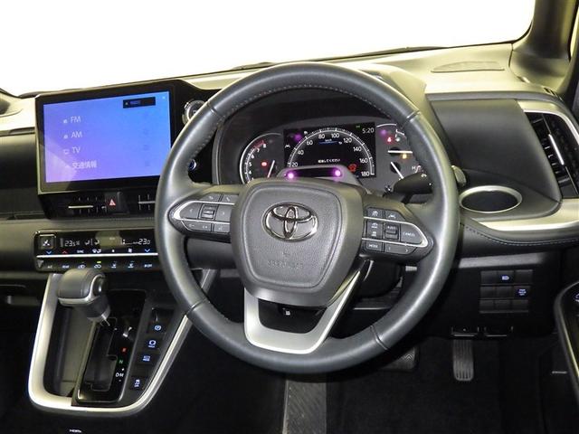 ヴォクシー Ｓ－Ｚ　衝突被害軽減システム　フルセグ　バックカメラ　ＥＴＣ　ＣＤ　ミュージックプレイヤー接続可　ＤＶＤ再生　後席モニター　オートクルーズコントロール　ＬＥＤヘッドランプ　両側電動スライド　乗車定員７人（8枚目）