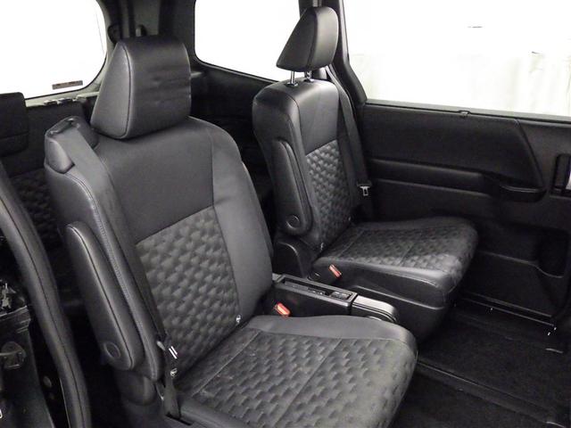 ヴォクシー Ｓ－Ｚ　衝突被害軽減システム　フルセグ　バックカメラ　ＥＴＣ　ＣＤ　ミュージックプレイヤー接続可　ＤＶＤ再生　後席モニター　オートクルーズコントロール　ＬＥＤヘッドランプ　両側電動スライド　乗車定員７人（26枚目）