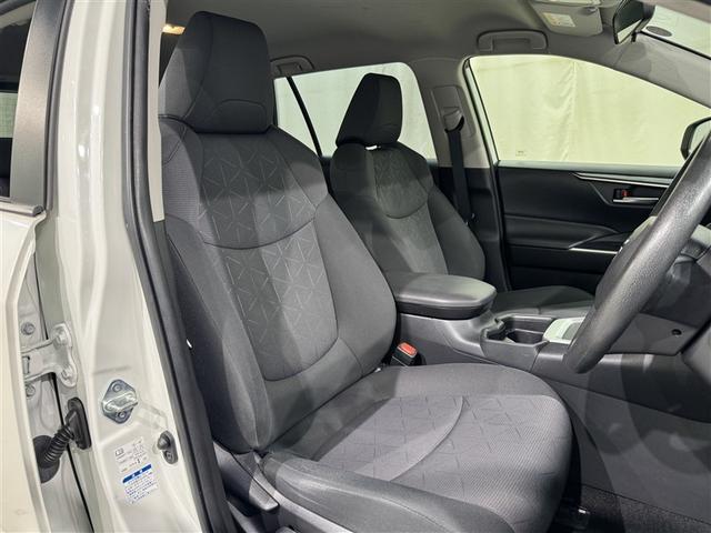ＲＡＶ４ ハイブリッドＸ　衝突被害軽減システム　メモリーナビ　ワンセグ　バックカメラ　ＥＴＣ　ＣＤ　ミュージックプレイヤー接続可　オートクルーズコントロール　ＬＥＤヘッドランプ　スマートキー　キーレス　４ＷＤ　ハイブリッド（26枚目）
