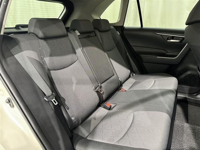 ＲＡＶ４ ハイブリッドＸ　衝突被害軽減システム　メモリーナビ　ワンセグ　バックカメラ　ＥＴＣ　ＣＤ　ミュージックプレイヤー接続可　オートクルーズコントロール　ＬＥＤヘッドランプ　スマートキー　キーレス　４ＷＤ　ハイブリッド（27枚目）