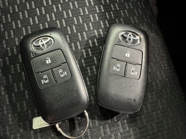 ルーミー Ｇ　衝突被害軽減システム　メモリーナビ　フルセグ　バックカメラ　ＥＴＣ　ＣＤ　ミュージックプレイヤー接続可　ＬＥＤヘッドランプ　両側電動スライド　スマートキー　キーレス　アイドリングストップ（26枚目）