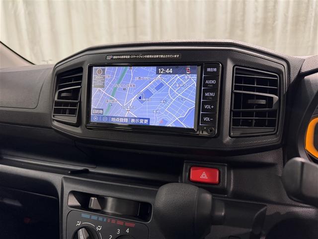 ピクシスエポック Ｌ　ＳＡＩＩＩ　衝突被害軽減システム　メモリーナビ　ワンセグ　バックカメラ　ＥＴＣ　ＣＤ　ミュージックプレイヤー接続可　キーレス　アイドリングストップ（9枚目）