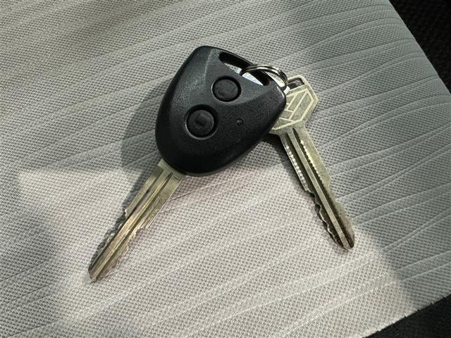 ピクシスエポック Ｌ　ＳＡＩＩＩ　衝突被害軽減システム　メモリーナビ　ワンセグ　バックカメラ　ＥＴＣ　ＣＤ　ミュージックプレイヤー接続可　キーレス　アイドリングストップ（20枚目）