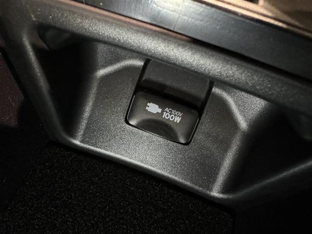 クラウンハイブリッド Ｇ　衝突被害軽減システム　メモリーナビ　フルセグ　バックカメラ　ＥＴＣ　ドラレコ　ＣＤ　ミュージックプレイヤー接続可　電動シート　オートクルーズコントロール　ＬＥＤヘッドランプ　スマートキー　キーレス（18枚目）