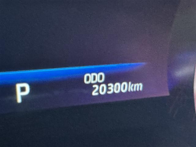 クラウンハイブリッド Ｇ　衝突被害軽減システム　メモリーナビ　フルセグ　バックカメラ　ＥＴＣ　ドラレコ　ＣＤ　ミュージックプレイヤー接続可　電動シート　オートクルーズコントロール　ＬＥＤヘッドランプ　スマートキー　キーレス（25枚目）