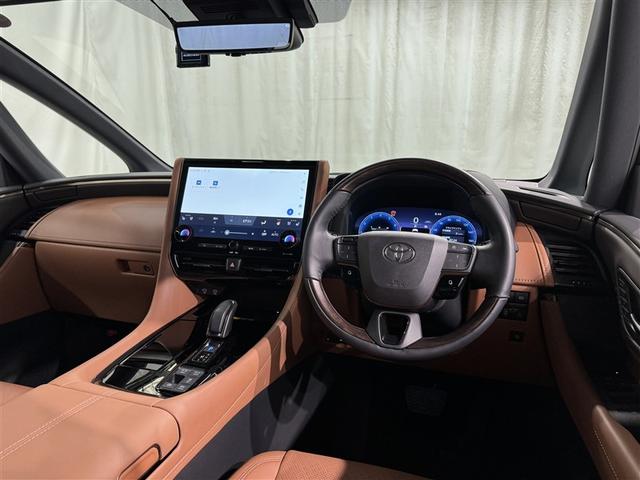 ヴェルファイアハイブリッド Z プレミア 衝突被害軽減システム メモリーナビ フルセグ バックカメラ ETC ドラレコ CD ミュージックプレイヤー接続可 後席モニター サンルーフ 革シート 電動シート オートクルーズコントロール 3列シート(8枚目)