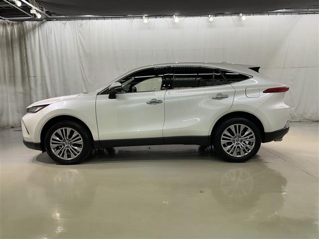 ハリアー Z レザーパッケージ 衝突被害軽減システム メモリーナビ フルセグ バックカメラ ETC ドラレコ ミュージックプレイヤー接続可 革シート 電動シート オートクルーズコントロール LEDヘッドランプ スマートキー キーレス(5枚目)