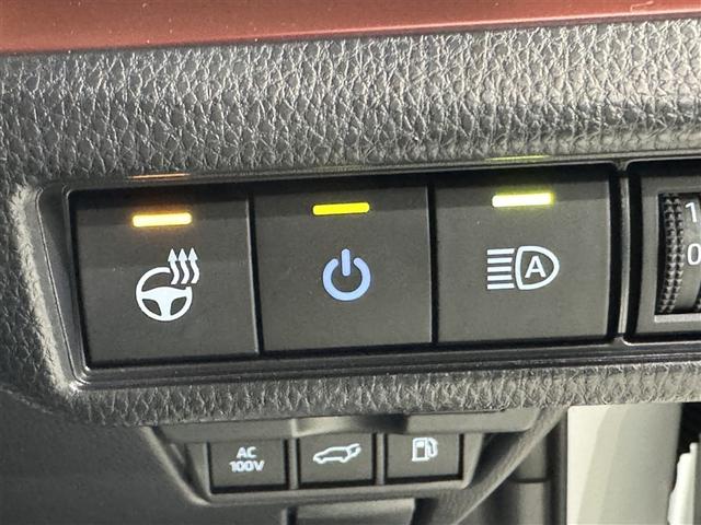 プリウス Z 衝突被害軽減システム フルセグ バックカメラ ETC ドラレコ ミュージックプレイヤー接続可 電動シート オートクルーズコントロール LEDヘッドランプ スマートキー キーレス ハイブリッド(17枚目)