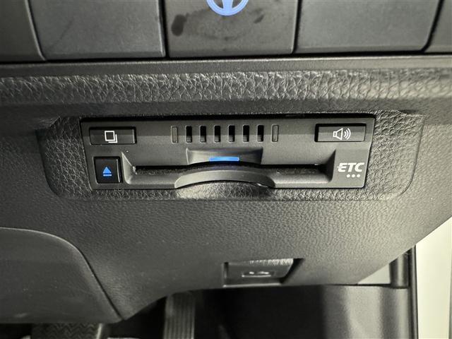 カローラツーリング ハイブリッド　ダブルバイビー　衝突被害軽減システム　メモリーナビ　フルセグ　バックカメラ　ＥＴＣ　ドラレコ　ミュージックプレイヤー接続可　オートクルーズコントロール　ＬＥＤヘッドランプ　スマートキー　キーレス　ハイブリッド（14枚目）