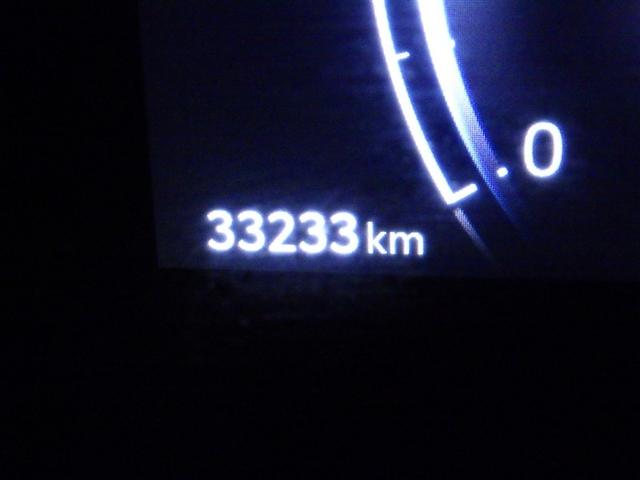 カローラスポーツ Ｇ　衝突被害軽減システム　フルセグ　バックカメラ　ＥＴＣ　ドラレコ　ミュージックプレイヤー接続可　オートクルーズコントロール　ＬＥＤヘッドランプ　スマートキー　キーレス（21枚目）