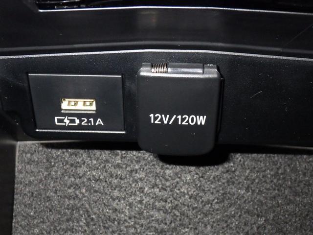 カローラツーリング ハイブリッド　Ｓ　衝突被害軽減システム　メモリーナビ　フルセグ　バックカメラ　ＥＴＣ　ドラレコ　ミュージックプレイヤー接続可　オートクルーズコントロール　ＬＥＤヘッドランプ　スマートキー　キーレス　ハイブリッド（15枚目）