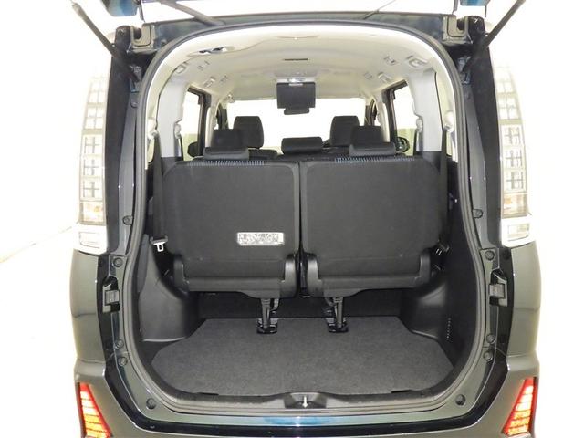 ヴォクシー ＺＳ　煌　メモリーナビ　フルセグ　バックカメラ　ＥＴＣ　ＣＤ　ミュージックプレイヤー接続可　ＤＶＤ再生　後席モニター　ＬＥＤヘッドランプ　両側電動スライド　乗車定員８人　３列シート　スマートキー　キーレス（26枚目）