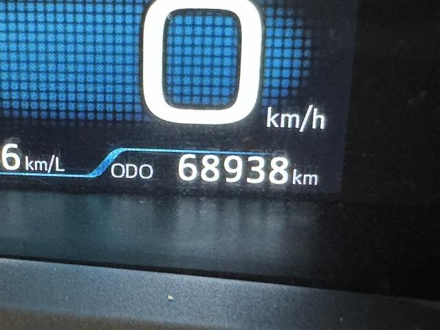 プリウス S 衝突被害軽減システム メモリーナビ ワンセグ バックカメラ ETC CD ミュージックプレイヤー接続可 オートクルーズコントロール LEDヘッドランプ スマートキー キーレス ハイブリッド(23枚目)