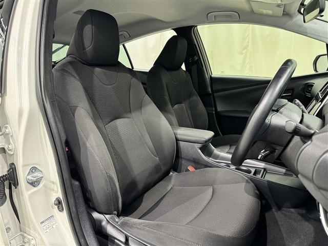 プリウス S 衝突被害軽減システム メモリーナビ ワンセグ バックカメラ ETC CD ミュージックプレイヤー接続可 オートクルーズコントロール LEDヘッドランプ スマートキー キーレス ハイブリッド(25枚目)