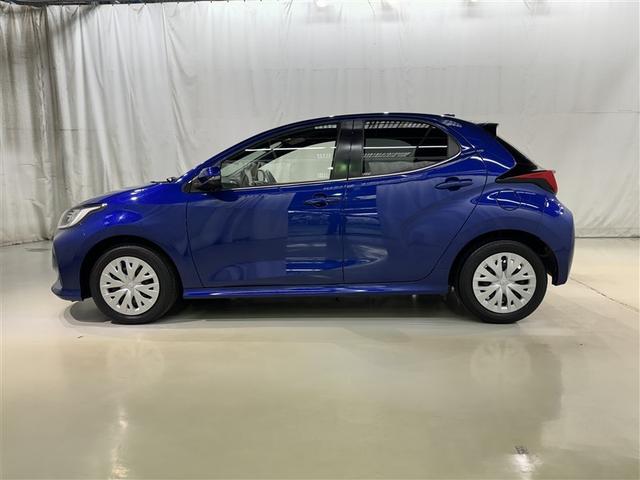 ヤリス ハイブリッドＺ　衝突被害軽減システム　バックカメラ　ＥＴＣ　ドラレコ　ミュージックプレイヤー接続可　オートクルーズコントロール　ＬＥＤヘッドランプ　スマートキー　キーレス　ハイブリッド（4枚目）