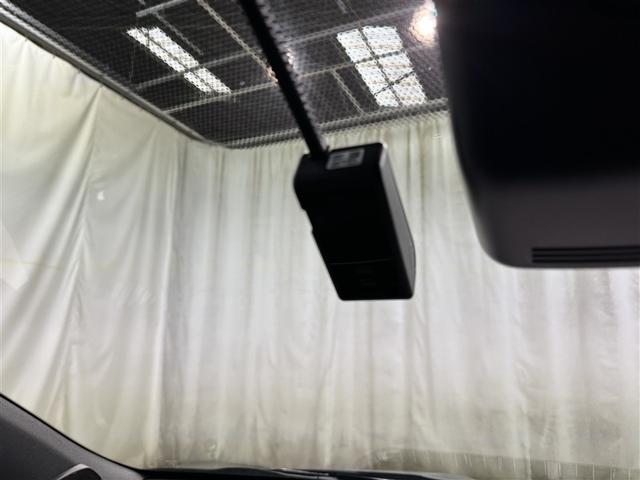 ヤリス ハイブリッドＺ　衝突被害軽減システム　バックカメラ　ＥＴＣ　ドラレコ　ミュージックプレイヤー接続可　オートクルーズコントロール　ＬＥＤヘッドランプ　スマートキー　キーレス　ハイブリッド（24枚目）