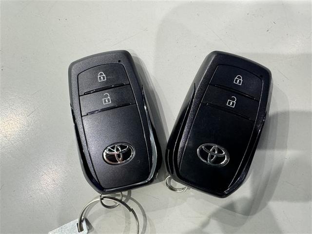 ヤリス ハイブリッドＺ　衝突被害軽減システム　バックカメラ　ＥＴＣ　ドラレコ　ミュージックプレイヤー接続可　オートクルーズコントロール　ＬＥＤヘッドランプ　スマートキー　キーレス　ハイブリッド（25枚目）