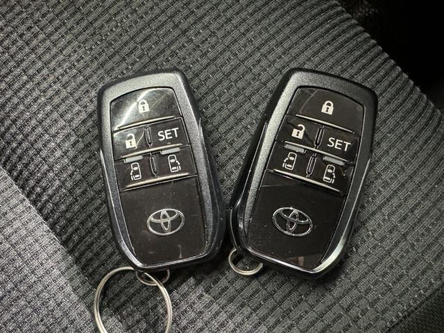 シエンタ ファンベースＧ　セーフティーエディション　衝突被害軽減システム　メモリーナビ　ワンセグ　バックカメラ　ＥＴＣ　ＣＤ　ミュージックプレイヤー接続可　ＬＥＤヘッドランプ　両側電動スライド　スマートキー　キーレス　アイドリングストップ（26枚目）