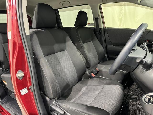 シエンタ ファンベースＧ　セーフティーエディション　衝突被害軽減システム　メモリーナビ　ワンセグ　バックカメラ　ＥＴＣ　ＣＤ　ミュージックプレイヤー接続可　ＬＥＤヘッドランプ　両側電動スライド　スマートキー　キーレス　アイドリングストップ（27枚目）