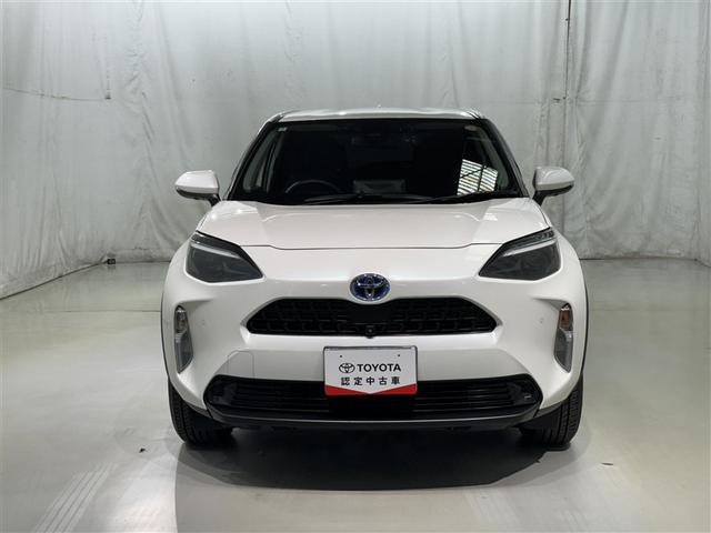 ヤリスクロス ハイブリッドG 衝突被害軽減システム メモリーナビ バックカメラ ETC ドラレコ CD ミュージックプレイヤー接続可 DVD再生 オートクルーズコントロール HIDヘッドライト スマートキー キーレス ハイブリッド(3枚目)