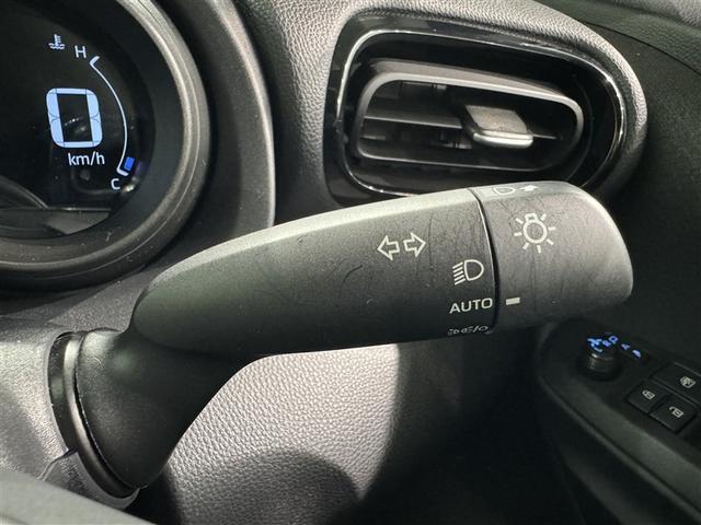 ヤリスクロス ハイブリッドG 衝突被害軽減システム メモリーナビ バックカメラ ETC ドラレコ CD ミュージックプレイヤー接続可 DVD再生 オートクルーズコントロール HIDヘッドライト スマートキー キーレス ハイブリッド(23枚目)