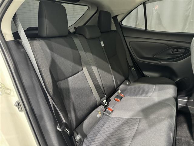 ヤリスクロス ハイブリッドG 衝突被害軽減システム メモリーナビ バックカメラ ETC ドラレコ CD ミュージックプレイヤー接続可 DVD再生 オートクルーズコントロール HIDヘッドライト スマートキー キーレス ハイブリッド(28枚目)