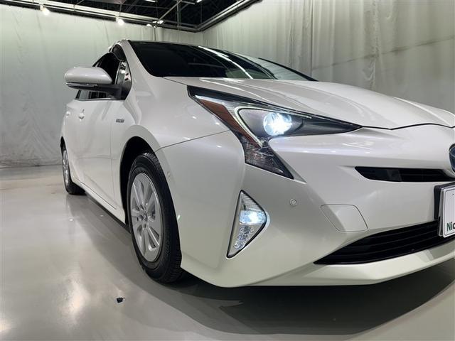 プリウス Sセーフティプラス 衝突被害軽減システム メモリーナビ フルセグ バックカメラ ETC CD ミュージックプレイヤー接続可 DVD再生 オートクルーズコントロール LEDヘッドランプ スマートキー キーレス ハイブリッド(8枚目)