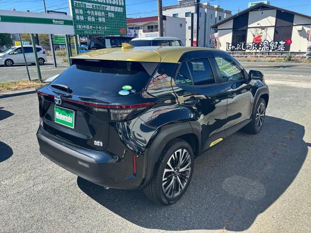 ヤリスクロス ハイブリッドＺ　ワンオーナー　禁煙車　クリアランスソナー　オートクルーズコントロール　ＬＥＤヘッドライト　フルセグＴＶ　Ｂｌｕｅｔｏｏｔｈ接続　パワーシート　シートヒーター　スマートキー　バックカメラ（9枚目）