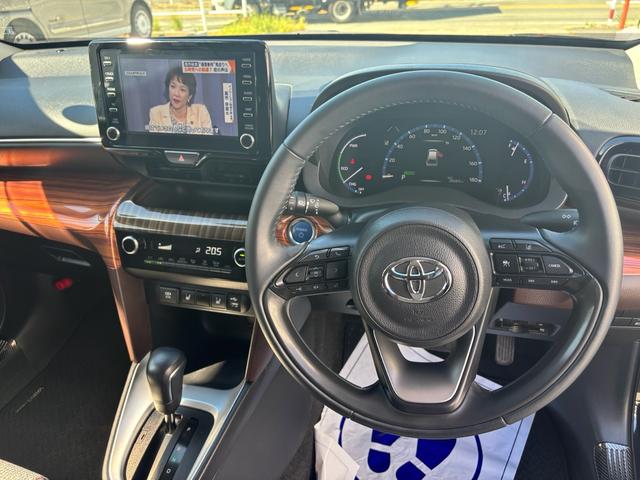 ヤリスクロス ハイブリッドＺ　ワンオーナー　禁煙車　クリアランスソナー　オートクルーズコントロール　ＬＥＤヘッドライト　フルセグＴＶ　Ｂｌｕｅｔｏｏｔｈ接続　パワーシート　シートヒーター　スマートキー　バックカメラ（26枚目）