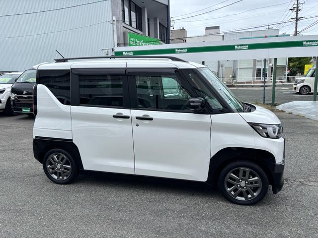 デリカミニ Ｇ　プレミアム　三菱純正９型ディスプレイオーディオ　全方位モニター　クラッツィオシートカバー（6枚目）