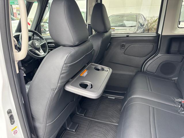 デリカミニ Ｇ　プレミアム　三菱純正９型ディスプレイオーディオ　全方位モニター　クラッツィオシートカバー（35枚目）