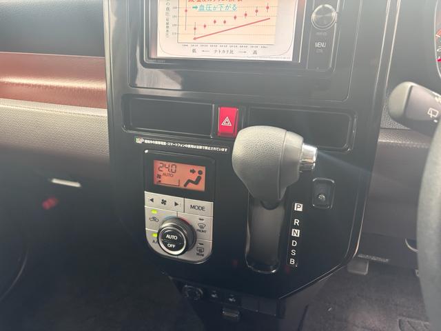 タンク Ｇ　Ｓ　トヨタ純正フリップダウンモニター（16枚目）