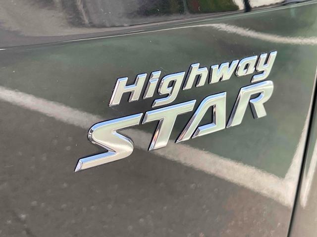 セレナ ハイウェイスター　Ｓ－ハイブリッド　ＥＴＣ　バックカメラ　ナビ　ＴＶ　オートクルーズコントロール　レーンアシスト　衝突被害軽減システム　両側電動スライドドア　オートライト　スマートキー　アイドリングストップ　電動格納ミラー　３列シート（22枚目）