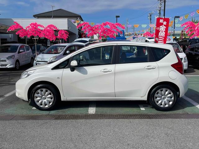 ノート Ｓ　ＤＩＧ－Ｓ　ナビ　ＥＴＣ　キーレスエントリー　アイドリングストップ　ＣＶＴ　衝突安全ボディ　ＡＢＳ　ＣＤ　ミュージックプレイヤー接続可　エアコン　パワーステアリング（17枚目）