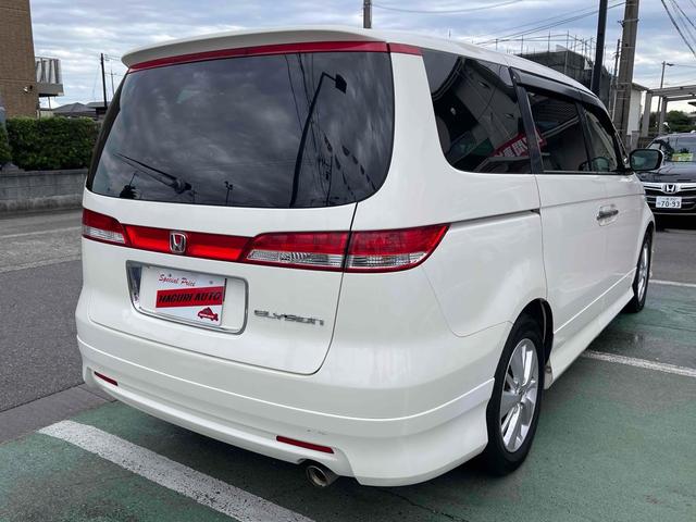 エリシオン Gエアロ ETC 両側電動スライドドア HID エアロ キーレスエントリー 電動格納ミラー 3列シート フルフラット ウォークスルー チップアップシート AT アルミホイール 盗難防止システム 衝突安全ボディ(14枚目)