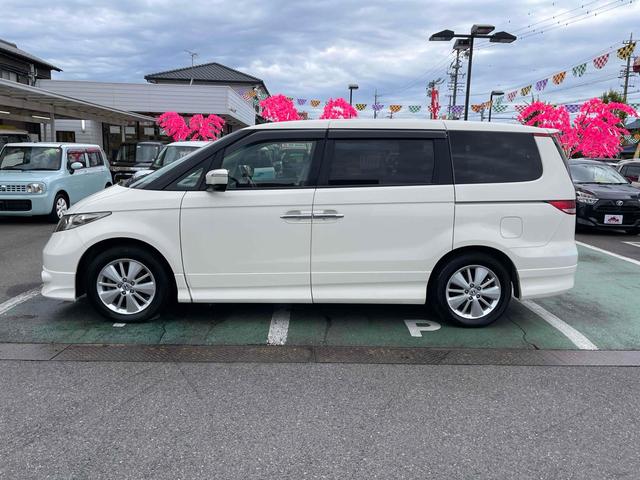 エリシオン Gエアロ ETC 両側電動スライドドア HID エアロ キーレスエントリー 電動格納ミラー 3列シート フルフラット ウォークスルー チップアップシート AT アルミホイール 盗難防止システム 衝突安全ボディ(17枚目)
