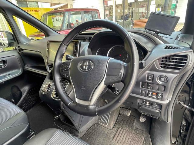 ヴォクシー ZS 煌 ETC バックカメラ ナビ TV オートクルーズコントロール 衝突被害軽減システム 両側電動スライドドア オートマチックハイビーム オートライト LEDヘッドランプ(31枚目)