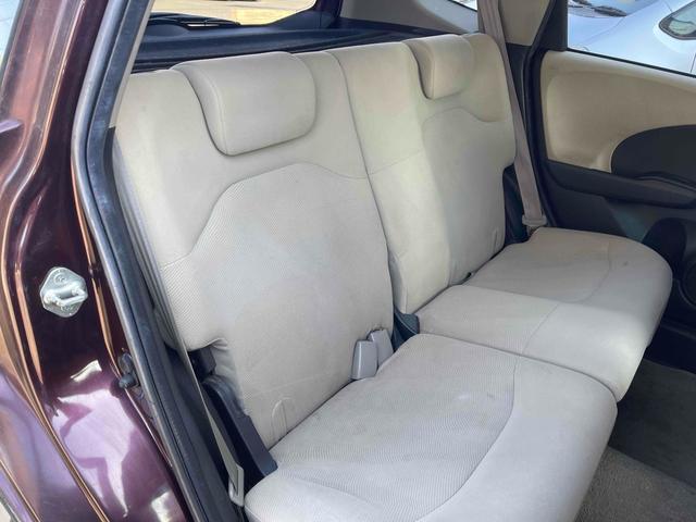 フィット X ETC オートクルーズコントロール スマートキー 電動格納ミラー シートヒーター CVT 盗難防止システム 衝突安全ボディ ABS CD エアコン パワーステアリング パワーウィンドウ(28枚目)