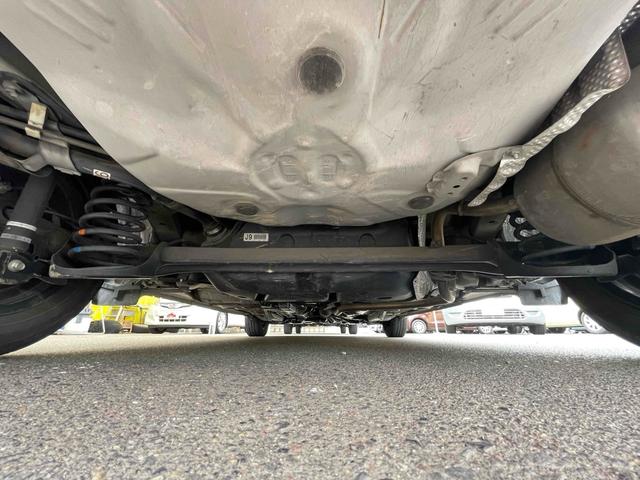 ヴィッツ Ｂ　Ｓエディション　ナビ　ＴＶ　キーレスエントリー　電動格納ミラー　ＣＶＴ　衝突安全ボディ　ＡＢＳ　ミュージックプレイヤー接続可　エアコン（25枚目）