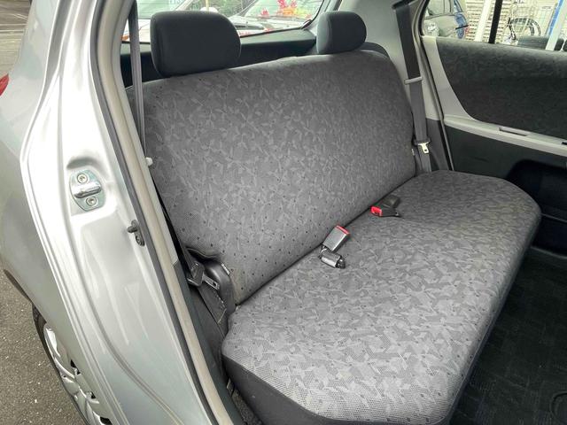 ヴィッツ Ｂ　Ｓエディション　ナビ　ＴＶ　キーレスエントリー　電動格納ミラー　ＣＶＴ　衝突安全ボディ　ＡＢＳ　ミュージックプレイヤー接続可　エアコン（30枚目）