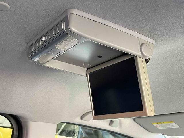 ステップワゴンスパーダ パワーエディション　ＥＴＣ　バックカメラ　ナビ　ＴＶ　両側電動スライドドア　ＨＩＤ　スマートキー　アイドリングストップ　電動格納ミラー　後席モニター　３列シート　ＣＶＴ　アルミホイール　盗難防止システム　衝突安全ボディ（7枚目）