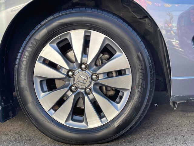 ステップワゴンスパーダ パワーエディション　ＥＴＣ　バックカメラ　ナビ　ＴＶ　両側電動スライドドア　ＨＩＤ　スマートキー　アイドリングストップ　電動格納ミラー　後席モニター　３列シート　ＣＶＴ　アルミホイール　盗難防止システム　衝突安全ボディ（36枚目）