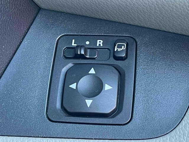 ｅＫスペース Ｅ　ｅ－アシスト　ＥＴＣ　バックカメラ　両側スライドドア　ナビ　ＴＶ　衝突被害軽減システム　キーレスエントリー　アイドリングストップ　電動格納ミラー　ベンチシート　ＣＶＴ　ＡＢＳ　ＥＳＣ　ＣＤ　ＤＶＤ再生（9枚目）